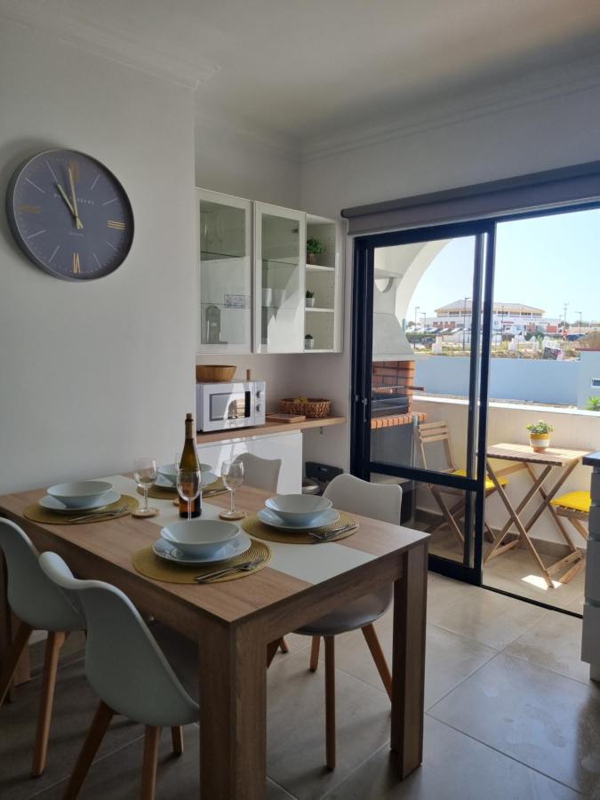 Bella Sunset Holidays - 3 Min Da Da Mareta Apartment