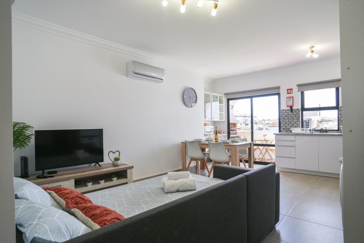 Bella Sunset Holidays - 3 Min Da Da Mareta Apartment